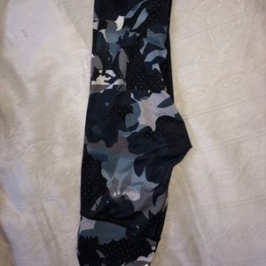 Active wear leggings